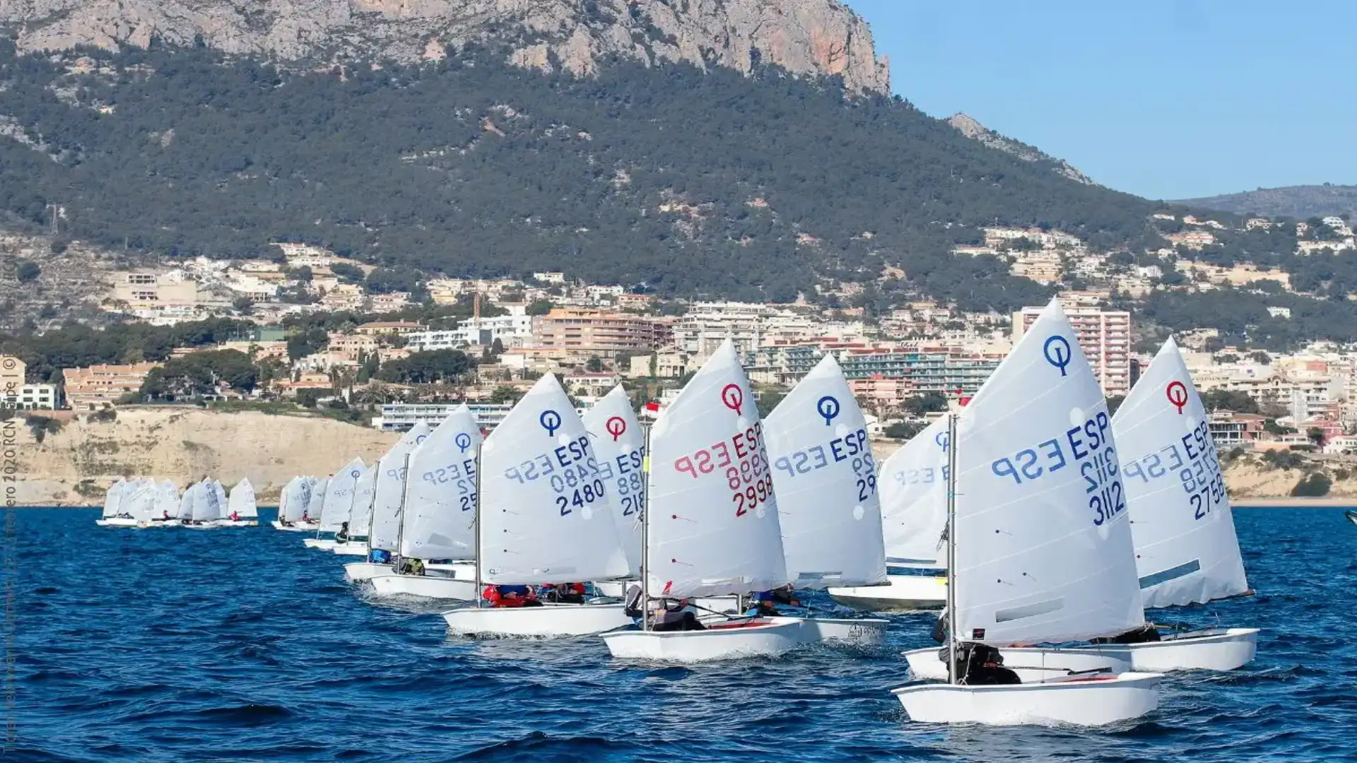 Blanca Ferrando ed Eduardo Reyes vincono il Nautical Sailing Calpe Trophy