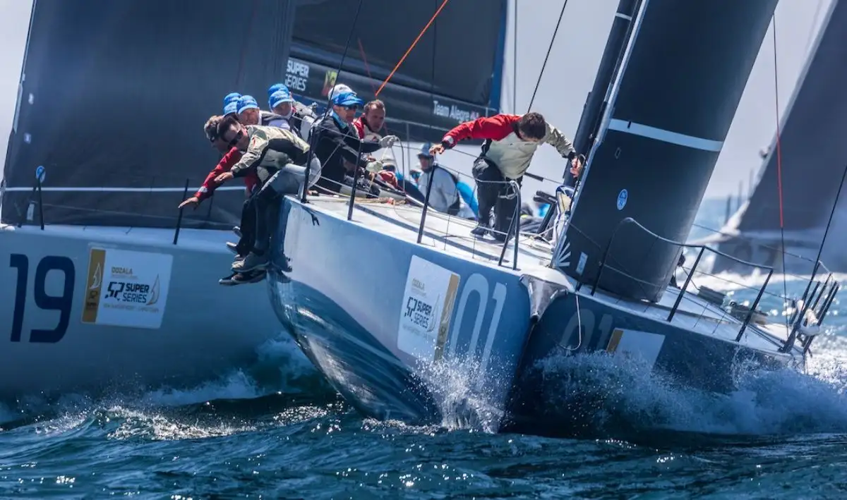  Phoenix y Bronenosec ganan las mangas de hoy en una regata marcada por las penalizaciones y los incidentes