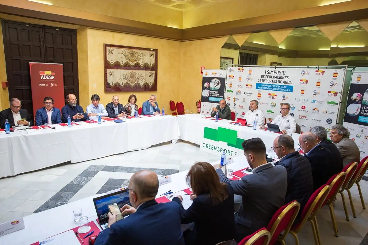Encuentro de presidentes de Federaciones de Deportes de Agua celebrado en Cádiz (Foto M.A. Páez)