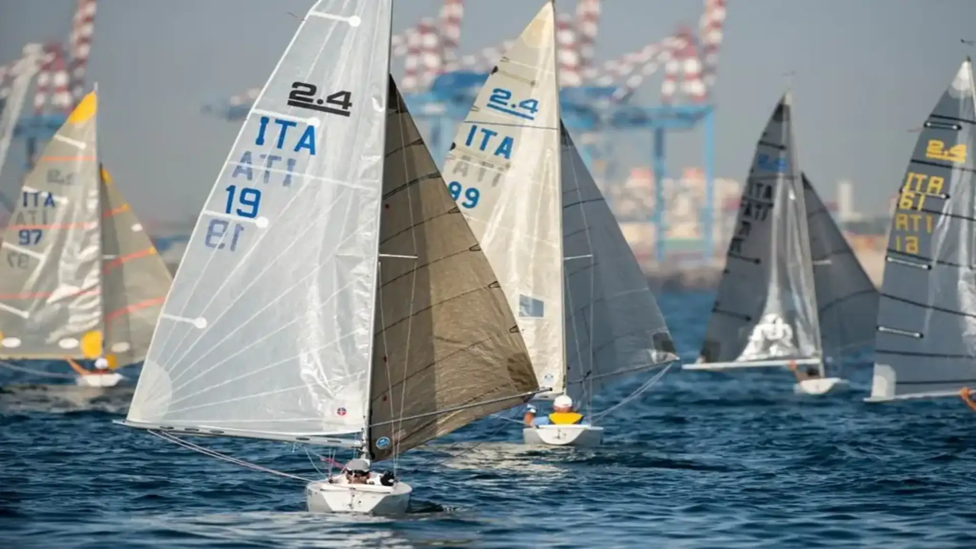Covid-19: La Federazione Italiana Vela progetta l'uscita del confine
