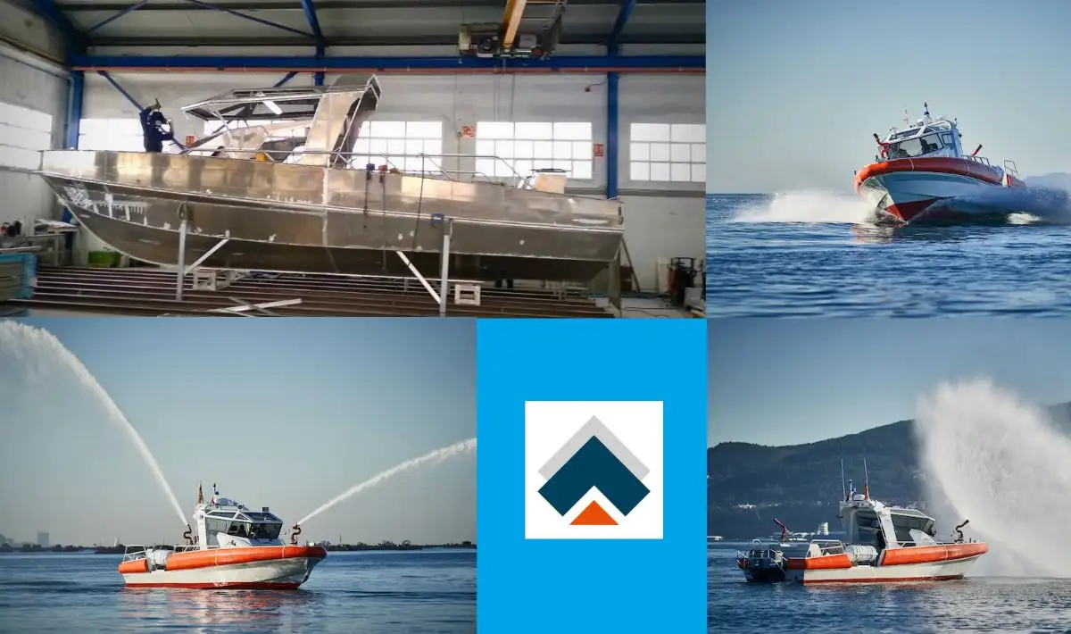 La embarcación, de planeo, es capaz de alcanzar los 32 nudos gracias a sus dos motores fueraborda de 250 HP, de forma muy estable y maniobrable por la manga, con muy buen comportamiento en la mar así como en la operativa contraincendios, con fácil acceso a la lámina de agua