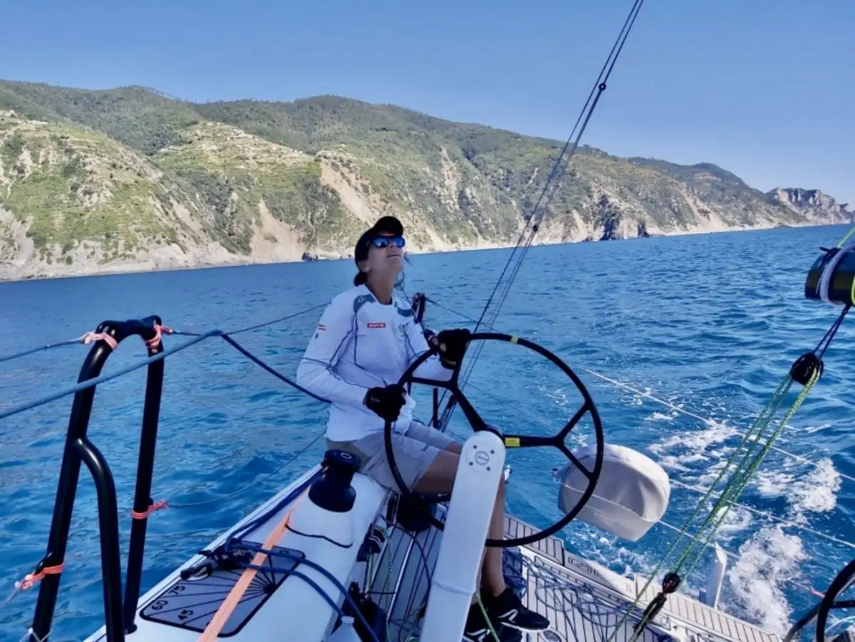 El equipo español ha liderado la regata durante el 90% del recorrido