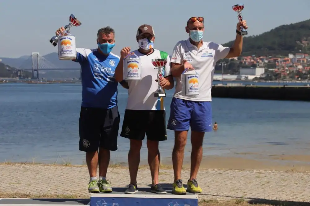 Trofeo Concello de Vigo Podio Base 1-Aldan 2-O Grove 3-Portonovo (Foto Pedro Seoane).