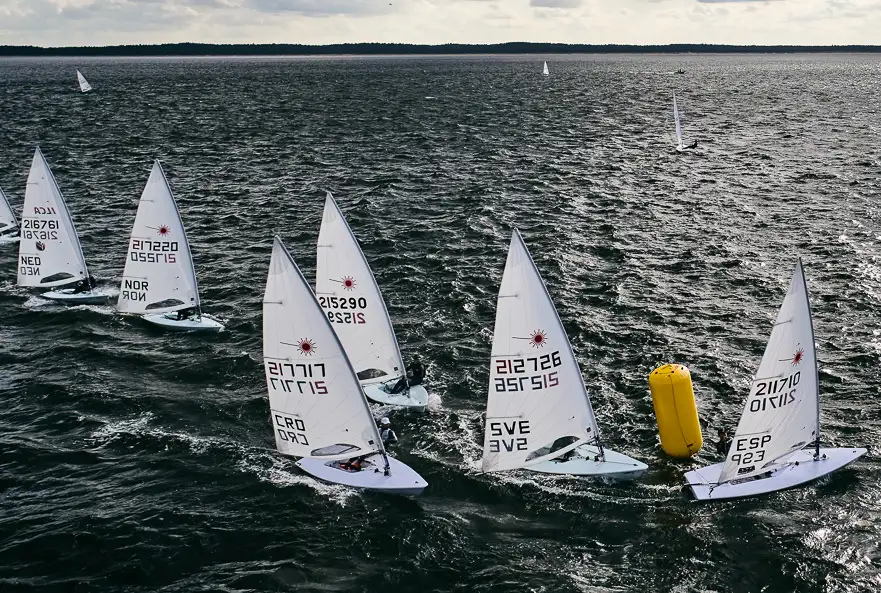 Los españoles avanzan en el europeo de Laser, destacando Rodríguez y Blanco que, con un sexto y un séptimo en la general, se meten en el Top10 de la clasificación en Standard