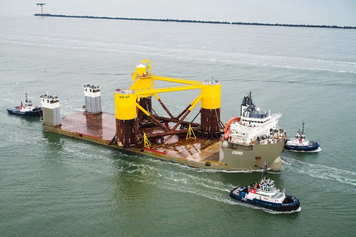 Los remolcadores de Boluda Towage Europe ayudarán a la descarga de la cimentación flotante y la mantendrán parada y en posición mientras se realizarán varias pruebas de inmersión a varias profundidades