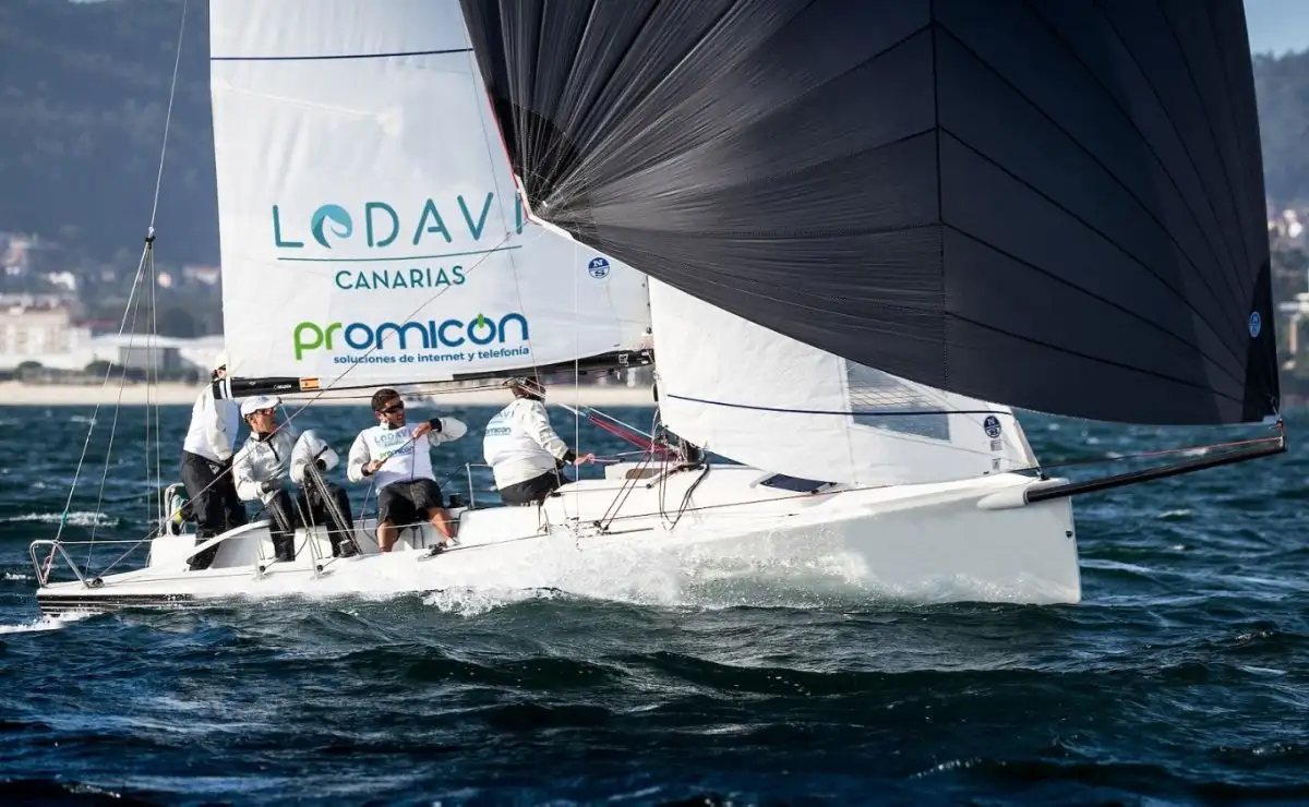 El equipo de Lanzarote acude a Calpe tras llegar de competir en la Sailing Champions League en Porto Cervo... su objetivo mantener el cetro de campeones