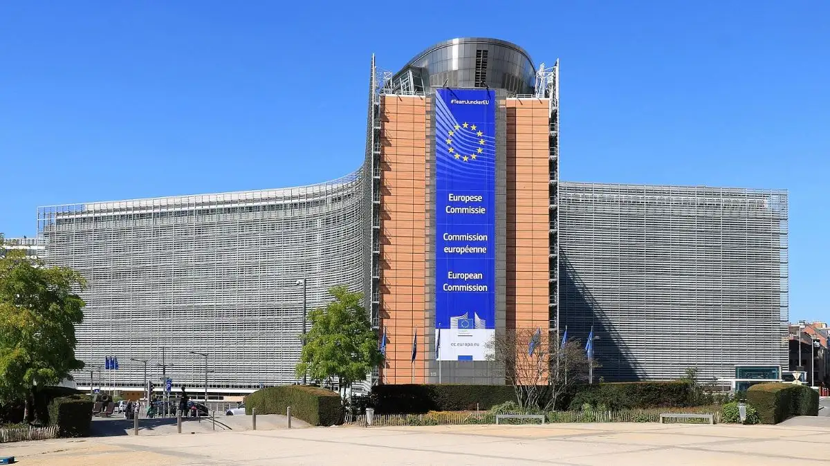 En la propuesta de la Comisión Europea han prevalecido los dictámenes científicos