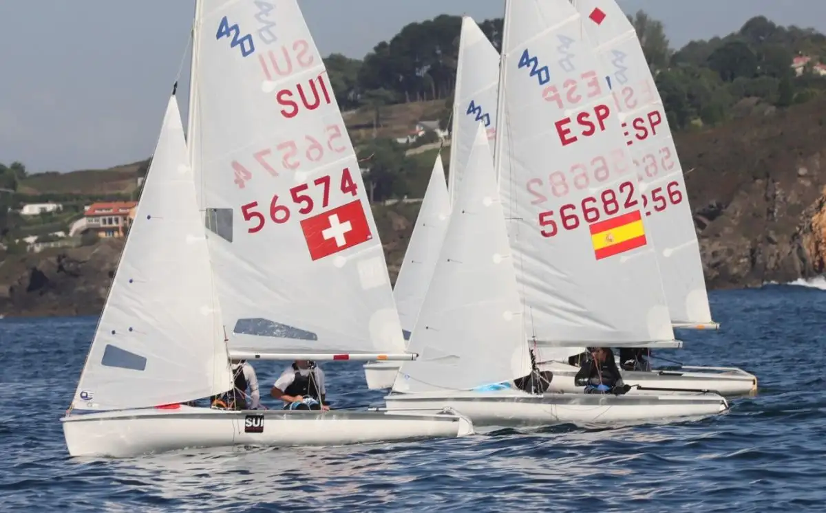  Las vecedoras en La Coruña en 2019 Africa Alonso de Vigo y María Pérez-Canal de Ourense (ESP56682)(Foto Pedro Seoane)