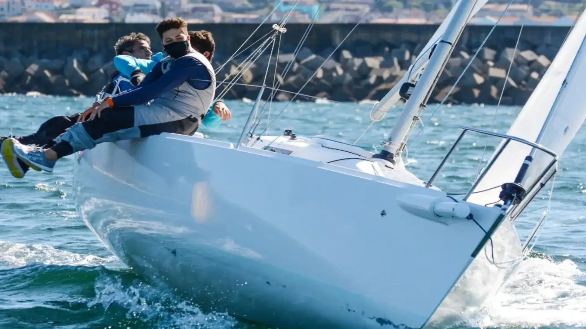 Gandara, Yáñez e Ameneiro podio finale a Baiona della J80 Autumn League