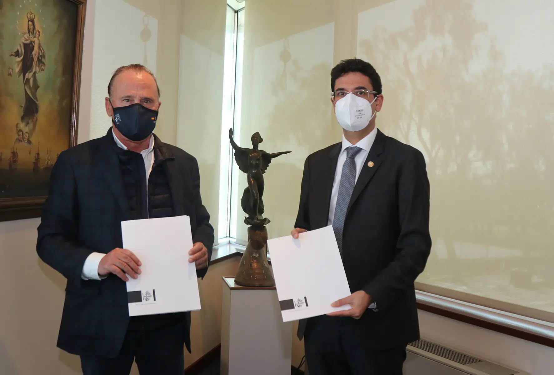 En cualquier club nautico es muy importante la colaboración con el mundo universitario (Foto Pep Portas)