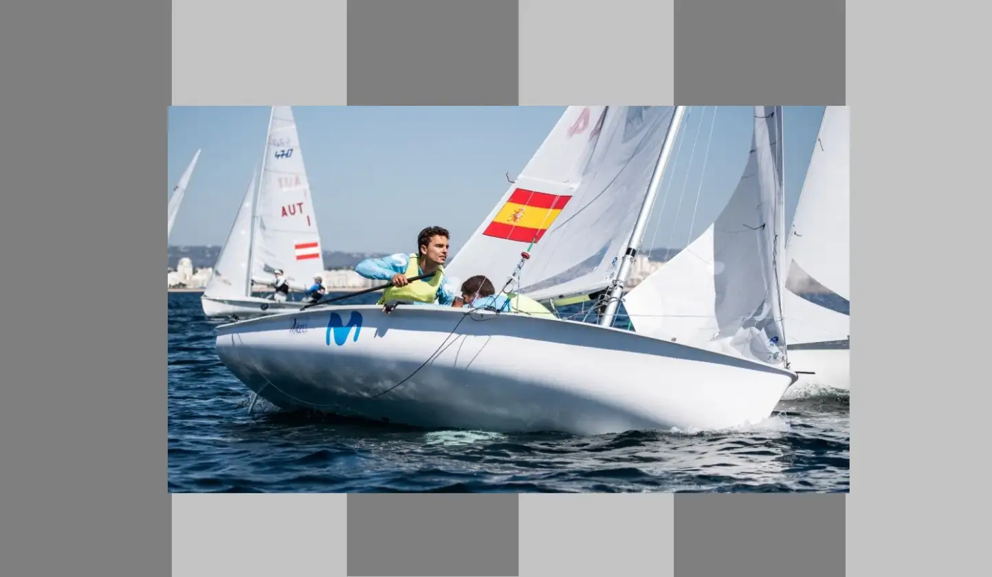 Los juegos del viento no consiguen doblegar al equipo español, que sigue liderando con soltura el mundial de 470 femenino, vuelve al podio en 470 masculino y se sitúa a un punto del tercer escalón en Mixto