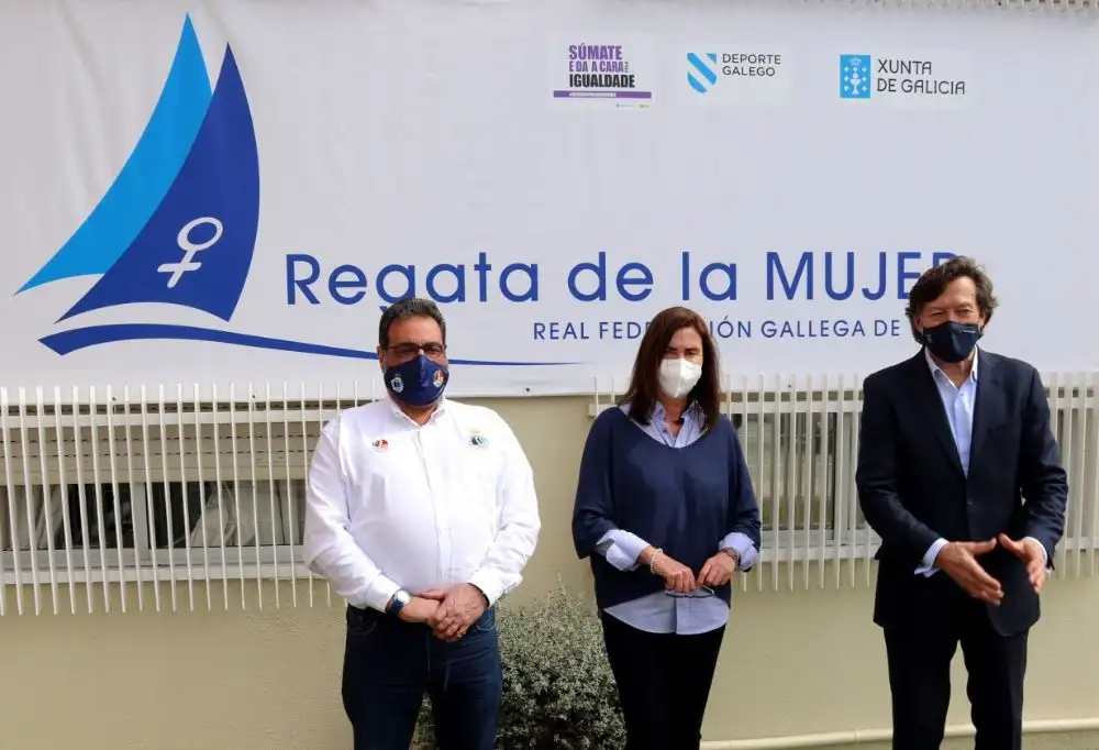 Los seis Elliott 6M -barco para cuatro regatistas que fue olímpico en Londres 2012 y con el que las gallegas Támara Echegoyen y Sofía Toro consiguieron el oro junto con la asturiana Ángela Pumariega- con que cuenta el Centro Galego de Vela, en Vilagarcía, recibirán a regatistas de seis clubes de toda la costa gallega. La idea ha sido “muy bien acogida”, subrayaron tanto Villaverde como su vicepresidenta. De hecho, se marcó un máximo de seis clubes y se ha cubierto