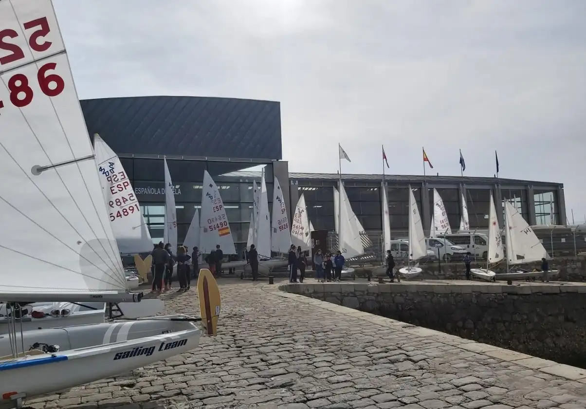 El Cantábrico hoy en Santander... como una balsa de aceite
