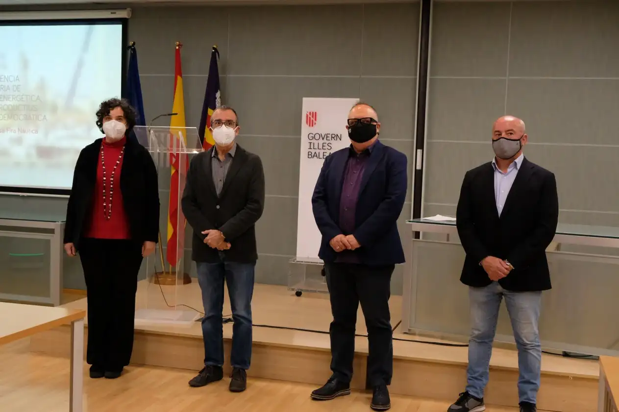 El Palma International Boat Show está organizado por IDI y BYBA, y el Balearic Yacht Show, por el Balearic Marine Cluster y la Cámara de Comercio de Mallorca