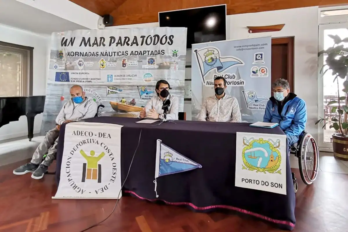 Más de una decena de pilotos en la parrilla de salida en una competición que finalizará en octubre (Foto Juan Caballero)