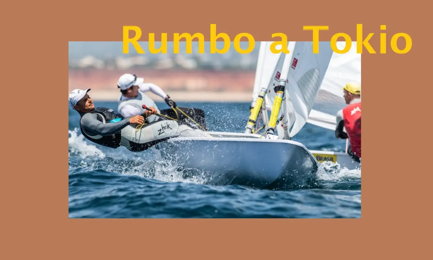 Una de cal y una de arena para Joel Rodríguez que, tras poner el pie en el podio con la primera regata, finaliza el día en quinta posición, a tres puntos del tercero y manteniendo a España como líder entre los no clasificados para los Juegos... las españolas sufren con la subida del viento y Cristina Pujol finaliza el día en la 15 posición, seguida de Martina Reino en el puesto 20