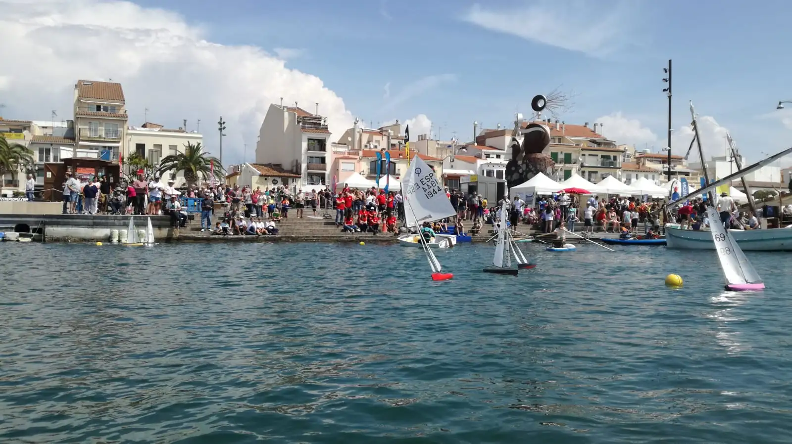 La tradicional regata de Radio Control de la Fira de la Costa Daurada de Cambrils, en donde Vallverdú ha logrado numerosas y rutilantes victorias