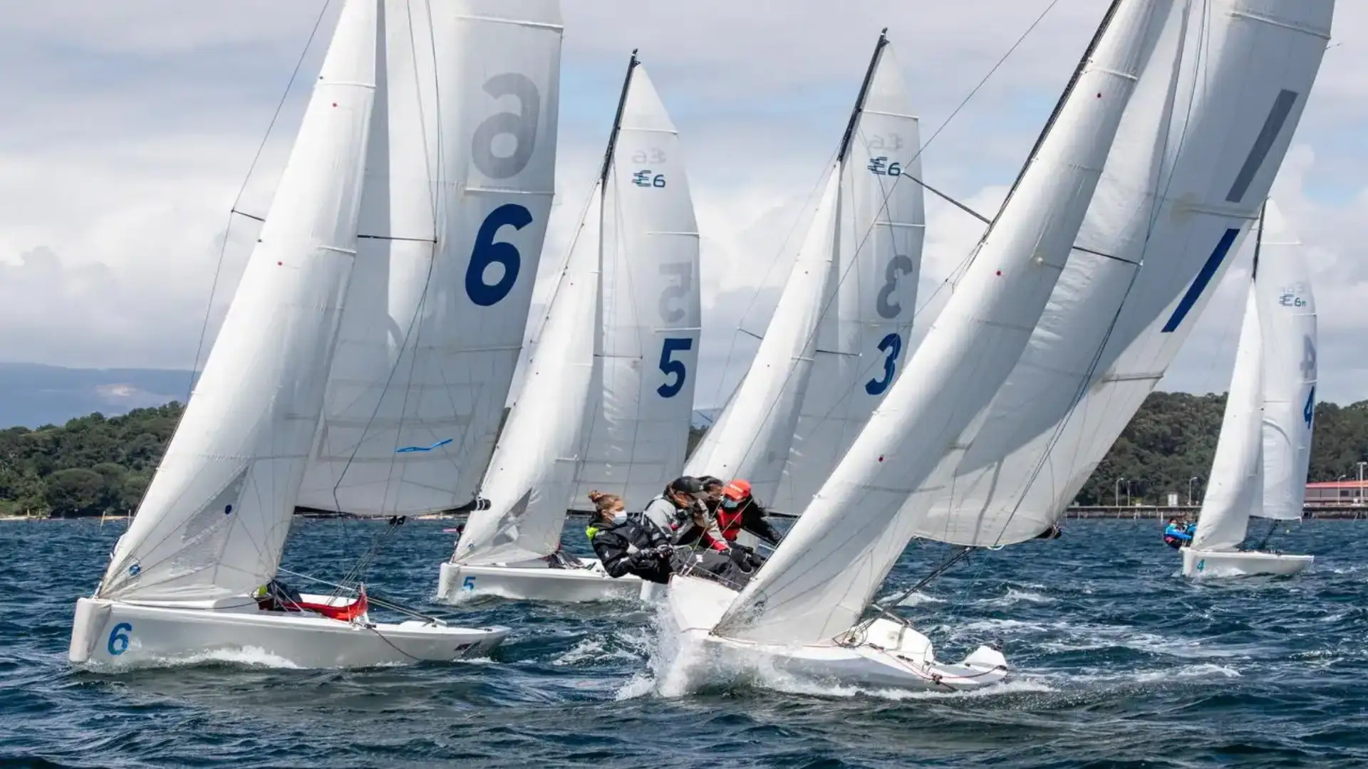 Regata femminile: Partial Victory of the Vigo Nautico, and lead for Aguete
