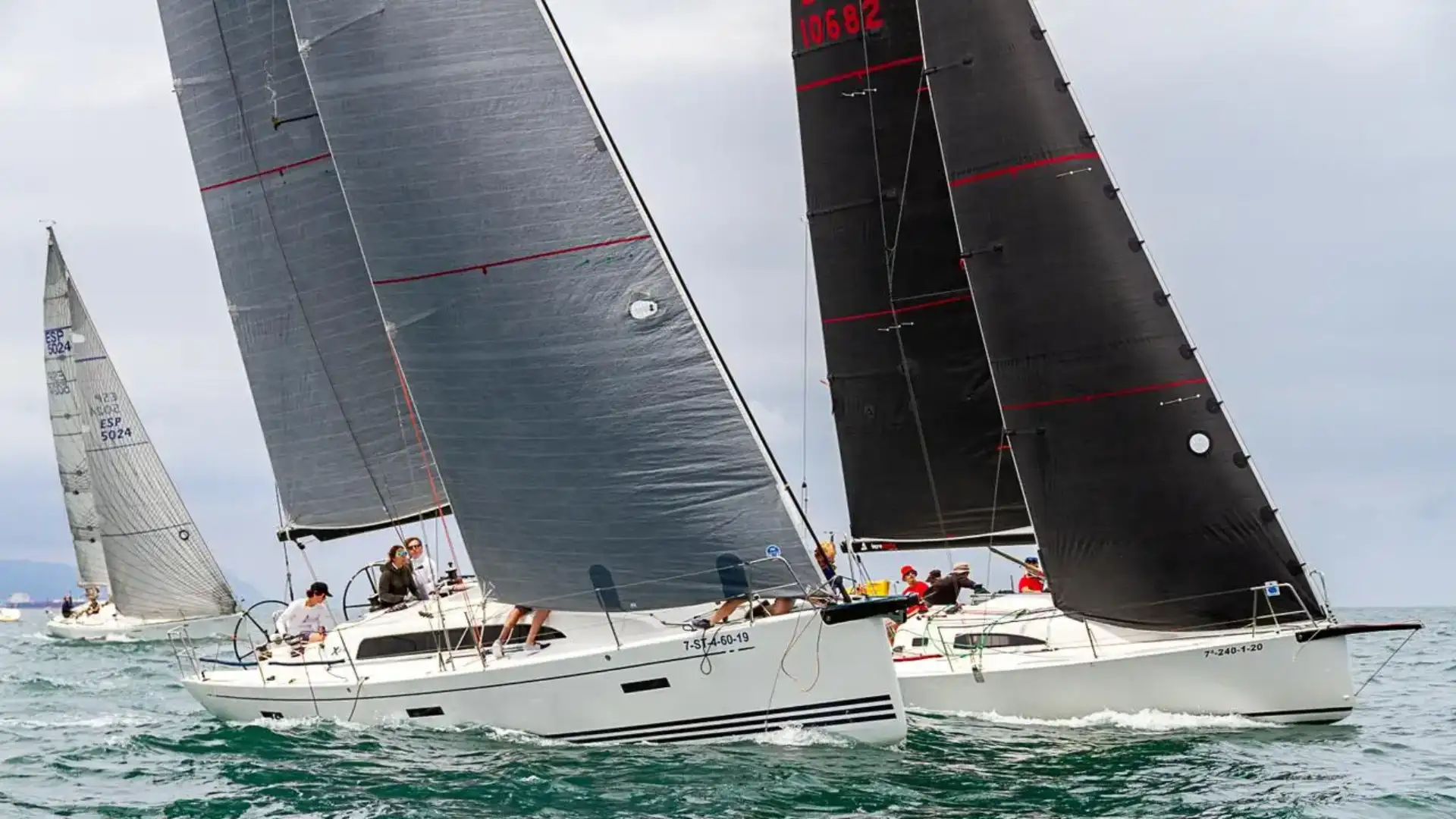 La prima volta che il Bizkaia Cruise Championship è vinto da una nave da Asturias
