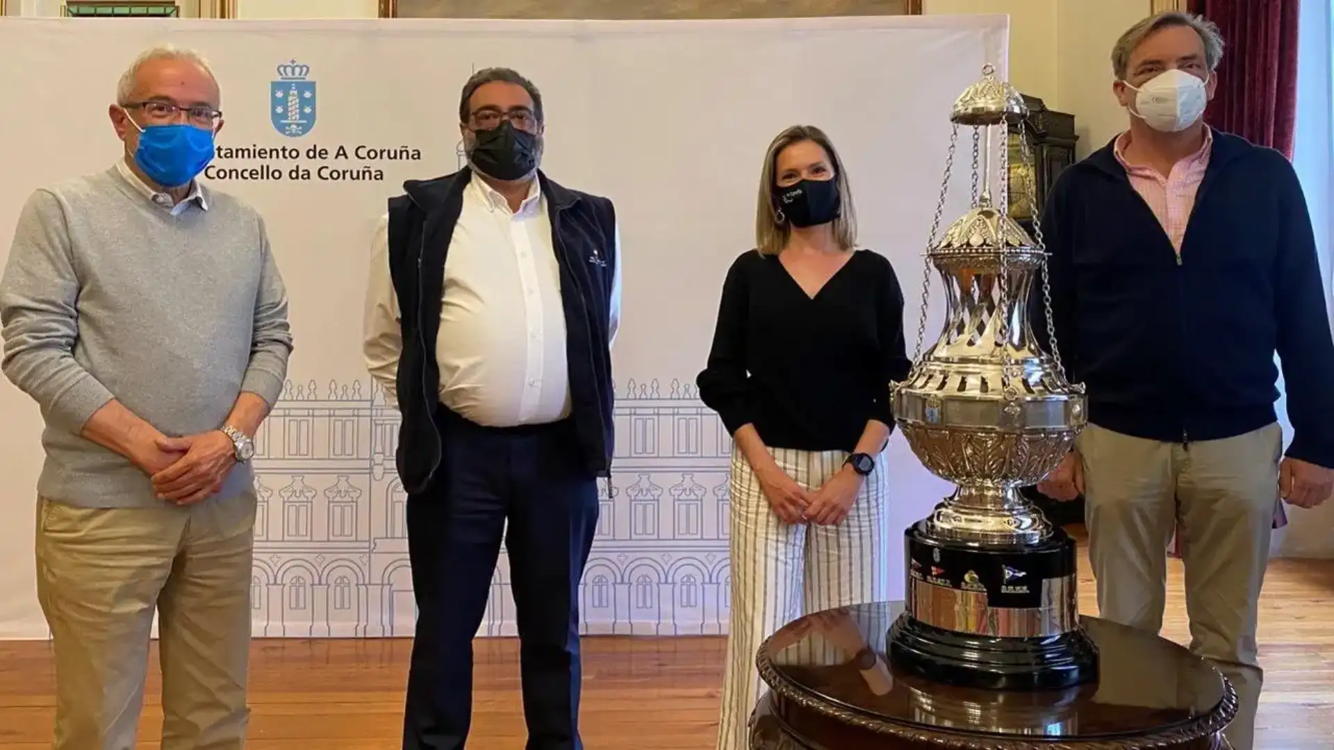 Con la Infanta Elena inizia a La Coruña il presidente del Trofeo della Xunta