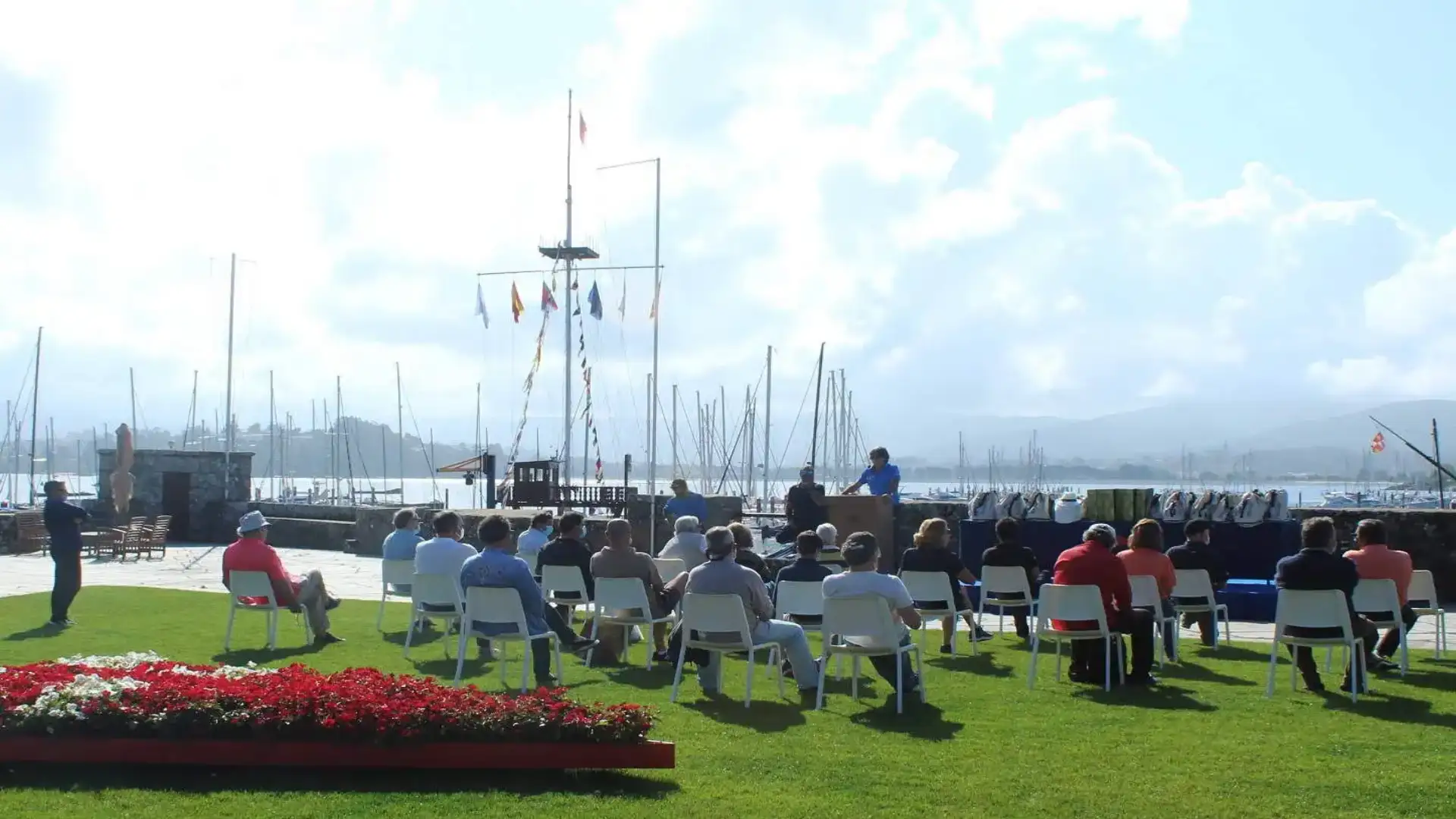 25 navi a vela e a motore hanno lasciato il Baiona Yacht Club alla I Rally Rías Baixas