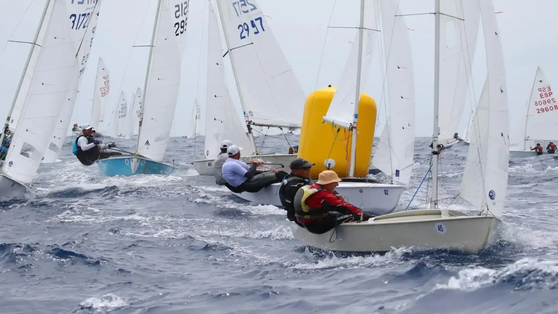 Gustavo e Rafael del Castillo campioni nazionali di Snipe nelle acque Canarie