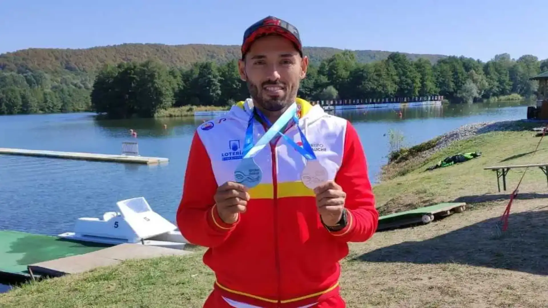 Ivan Alonso del Piragüismo d'Argento Olivico nella Maratona del Mondo in K1