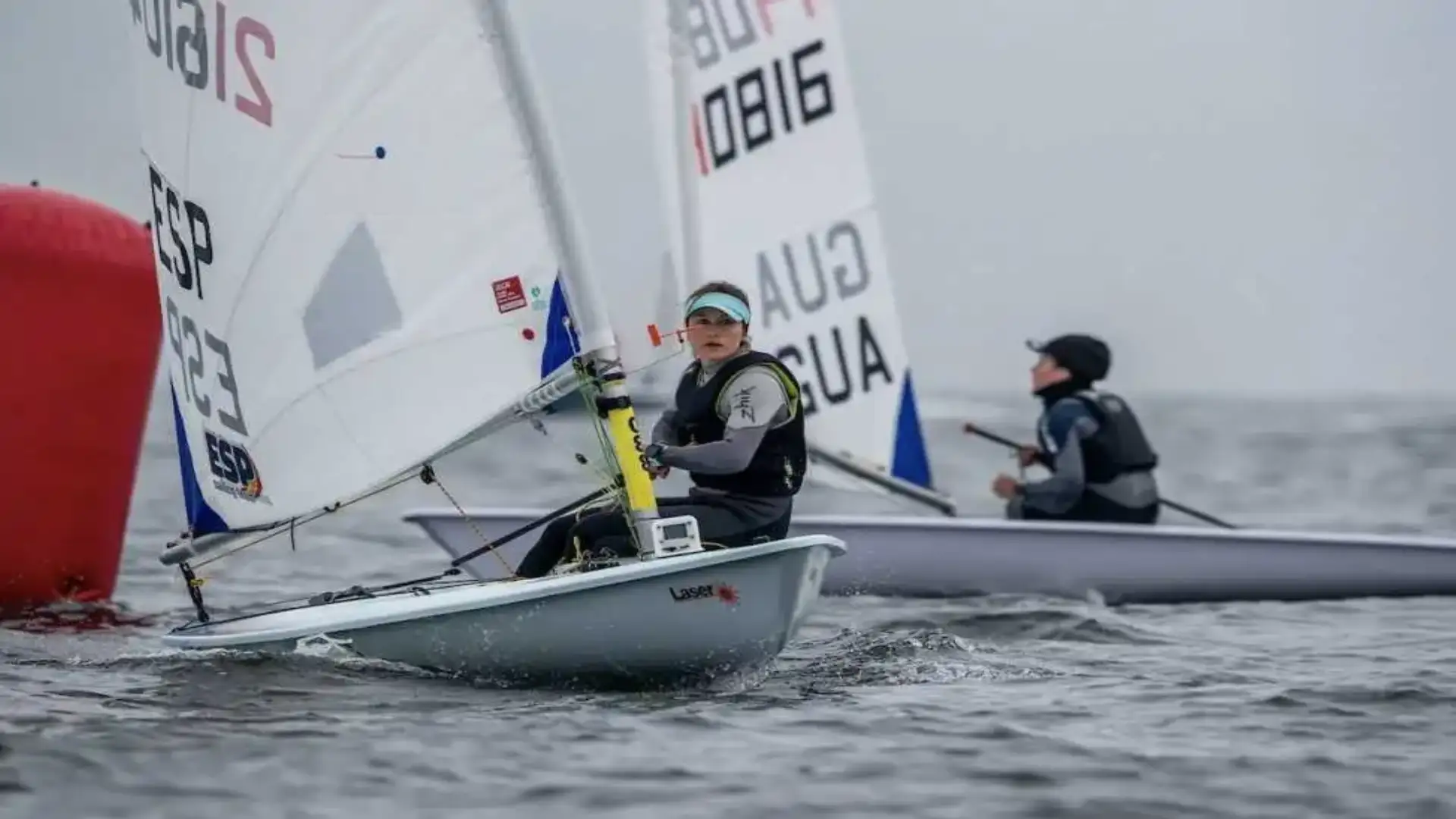 Roca Ascension e Carlota Sánchez competono nell'ILCA6 europeo