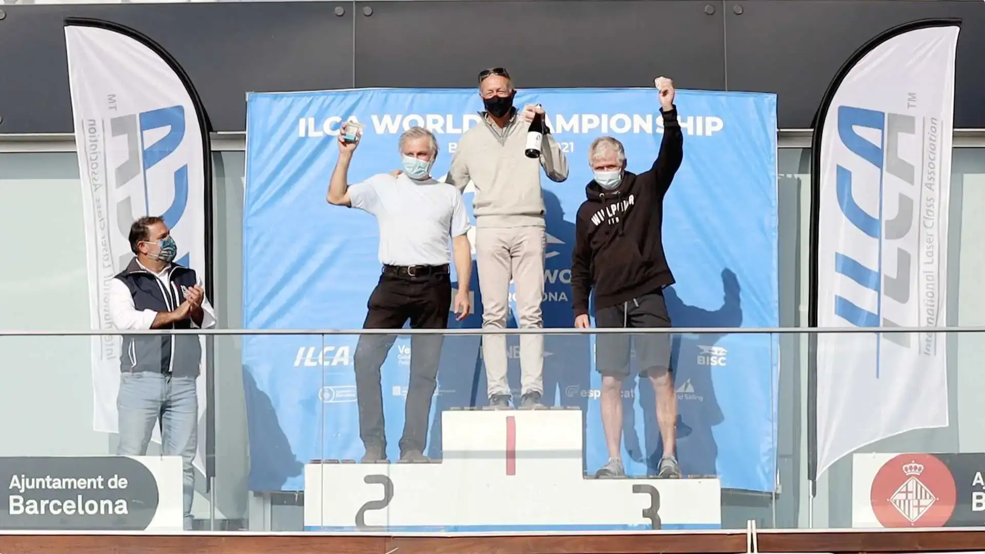 Josele Doreste campione del mondo ILCA 7 Gran Maestro a Barcellona