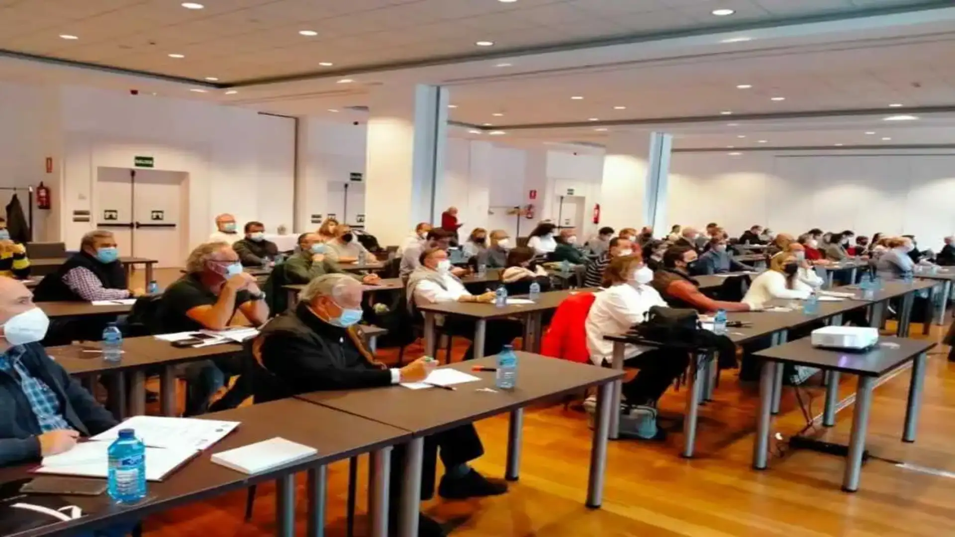 Simposio di Giudici di Regatas organizzato da donne spagnole si tiene a Madrid