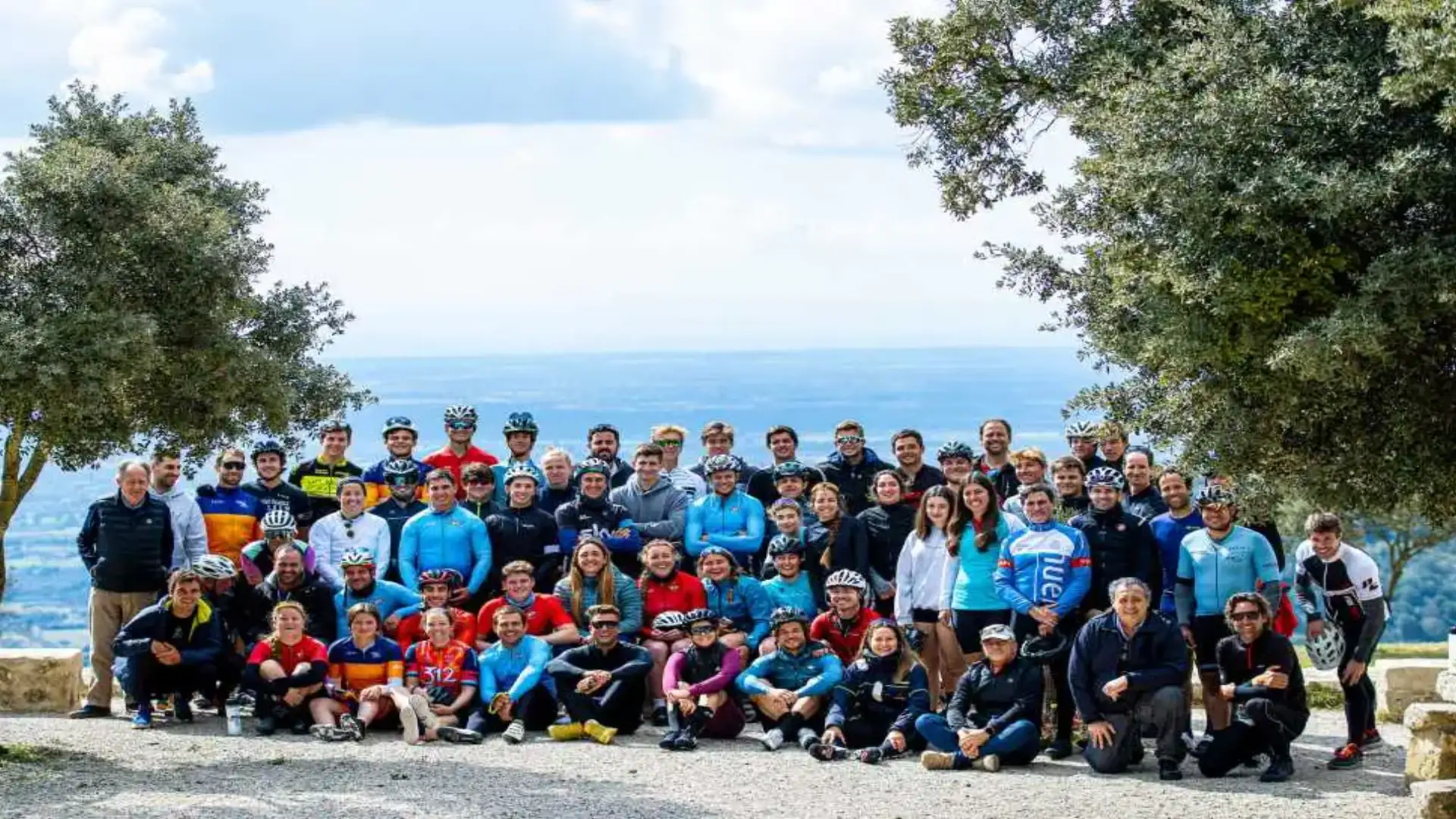 Lo spagnolo di Vela riunisce i suoi atleti olimpici in una grande concentrazione