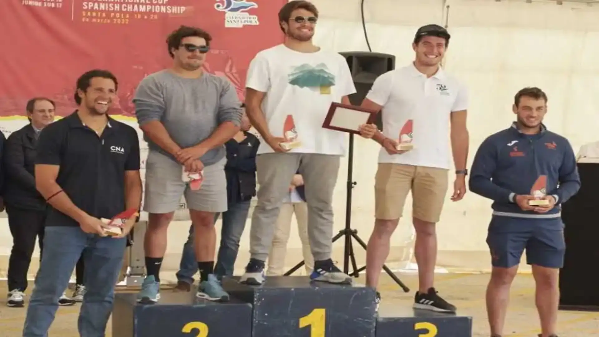 Bieito (Galicia) e Andrea Torres (Baleares) Campioni spagnoli IQFoil