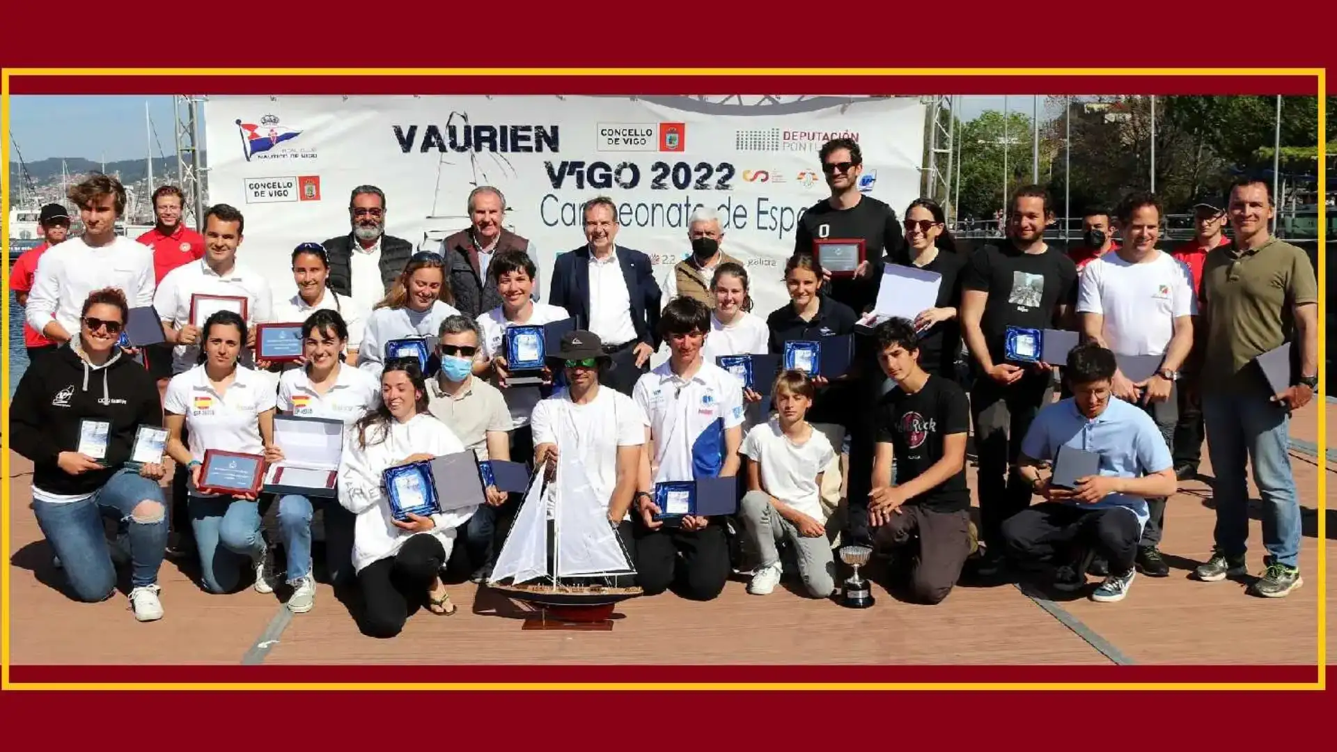 Tone Pérez-Laura Llópésica rinnova il suo titolo vaurien nazionale in Vigo