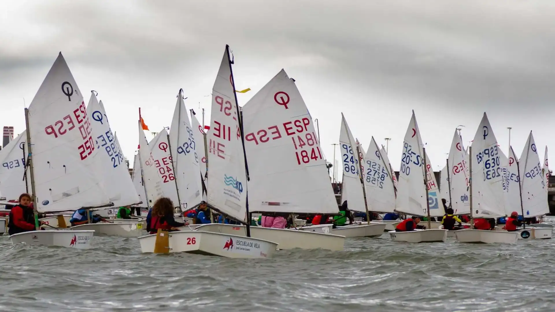 Ottimista, ILCA, FEVA, 420 e Snipe al Bizkaia Championship a Las Arenas
