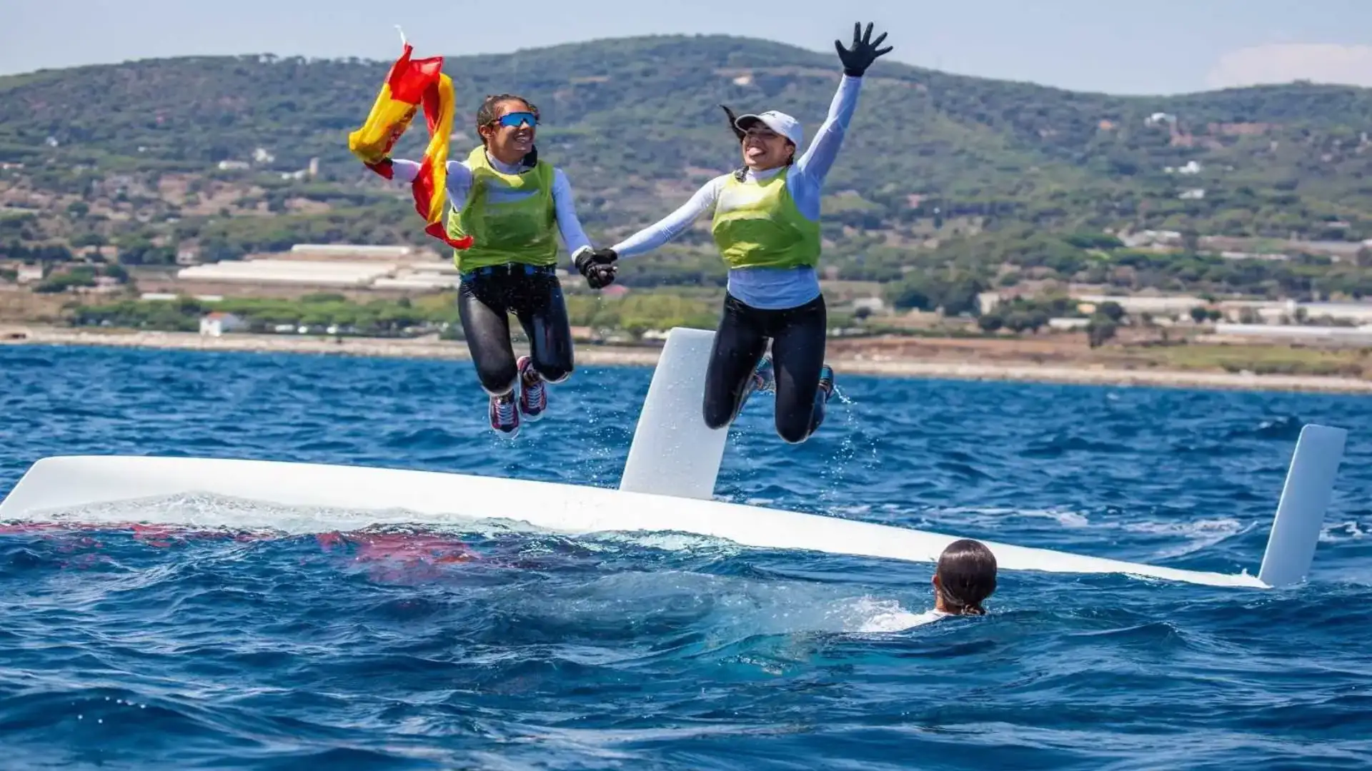 Le Isole Canarie Paula e Isabel Laiseca oro nel Mundial29er di El Balís