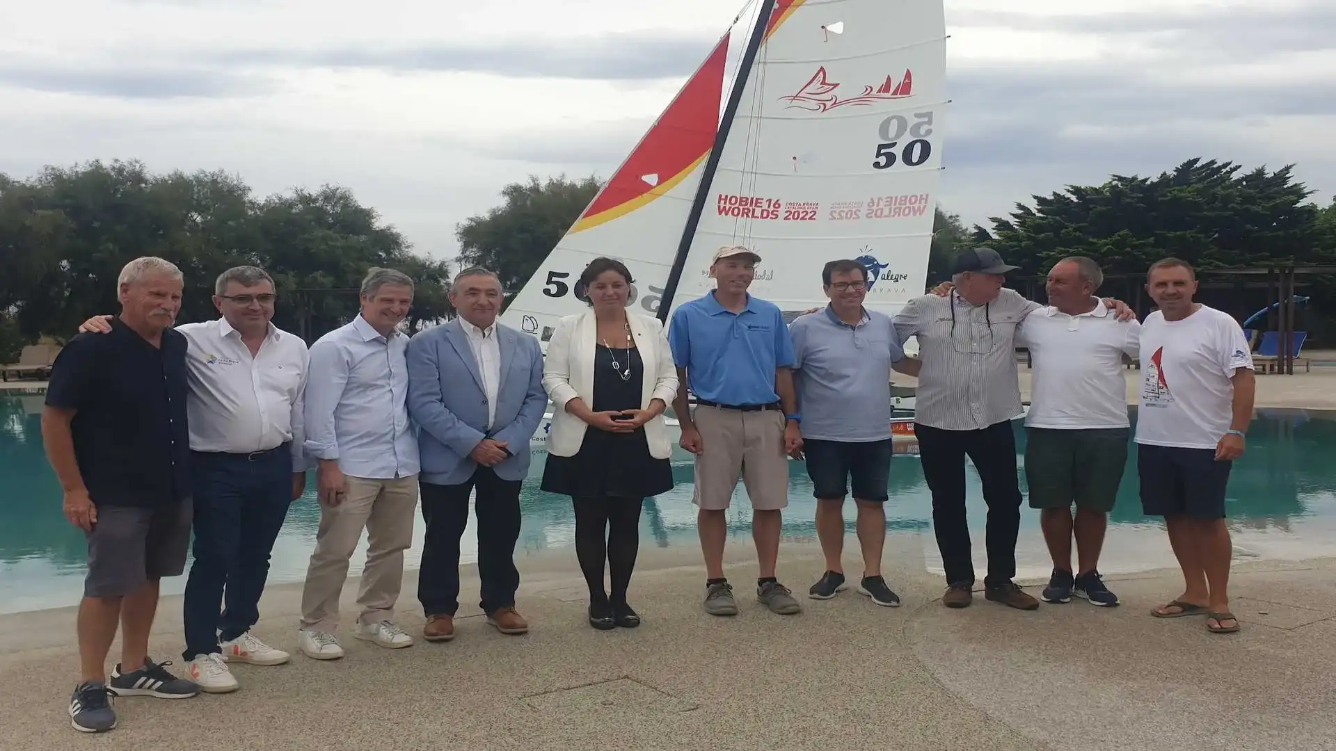 228 case16 di 23 paesi, nel mondo Catamaranes Costa Brava