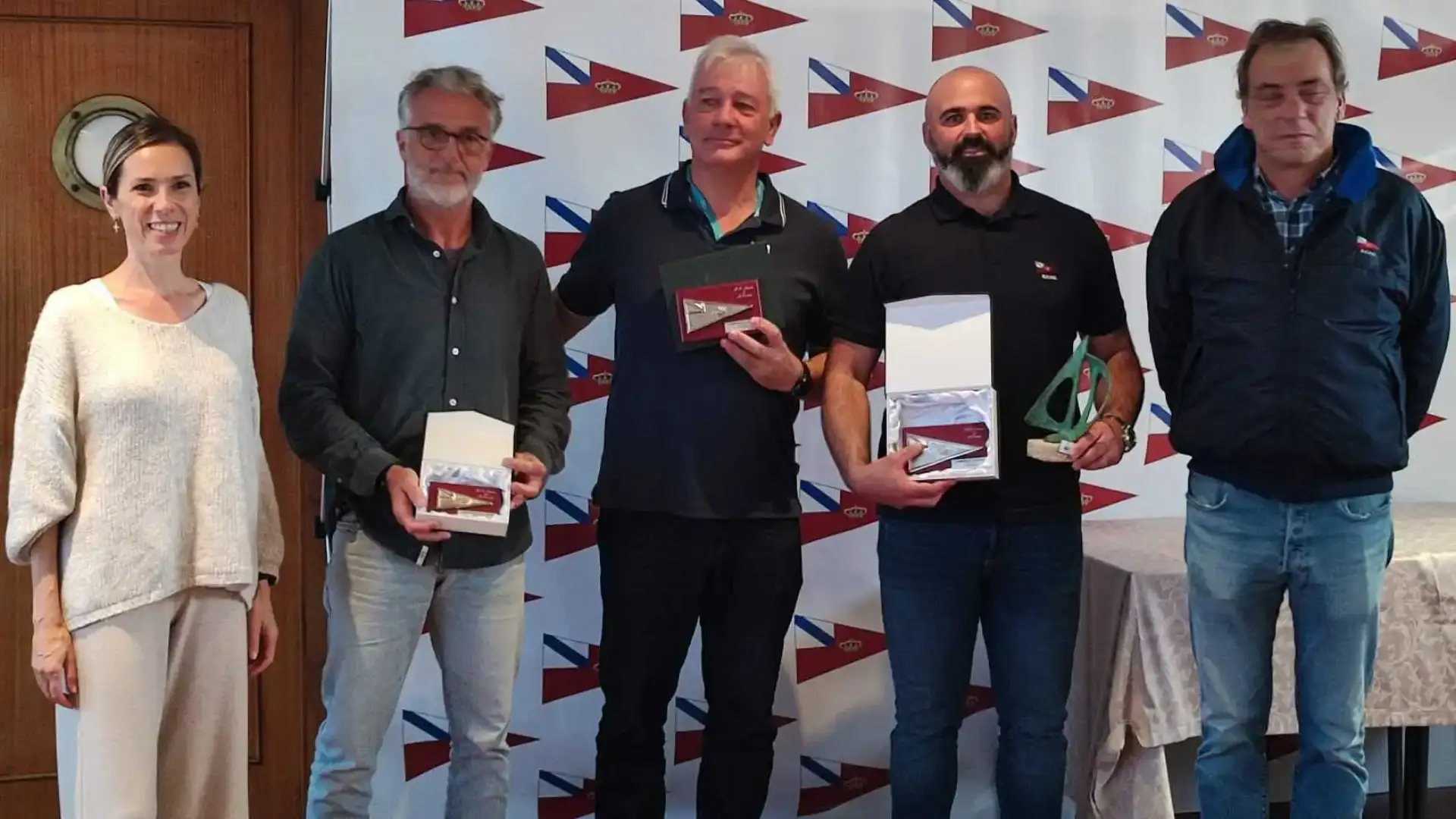 Il Nautico de La Coruña chiude il Finn e il 420, in attesa della Isabel Zendal