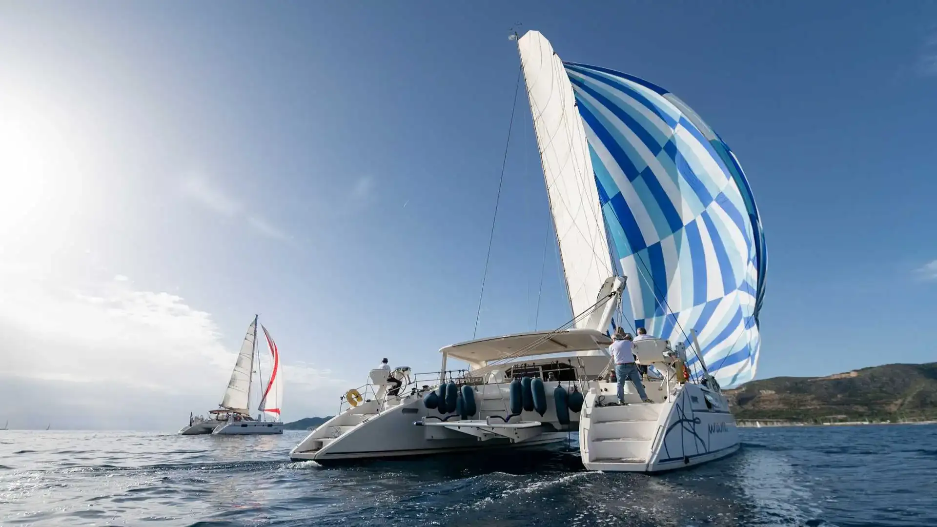 Barcellona punta sul valore degli eventi in catamarano