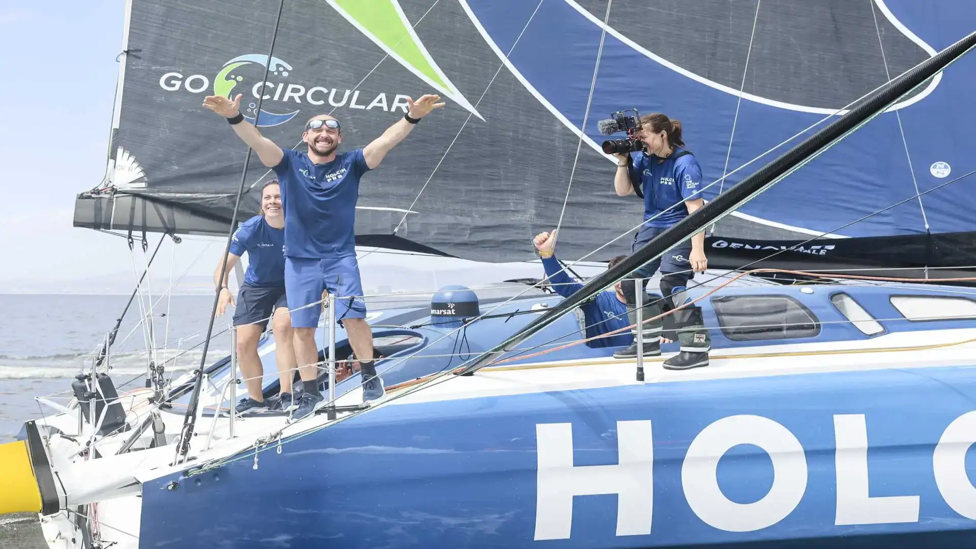 La Ocean Race: il Team Holcim-PRB vince la seconda tappa