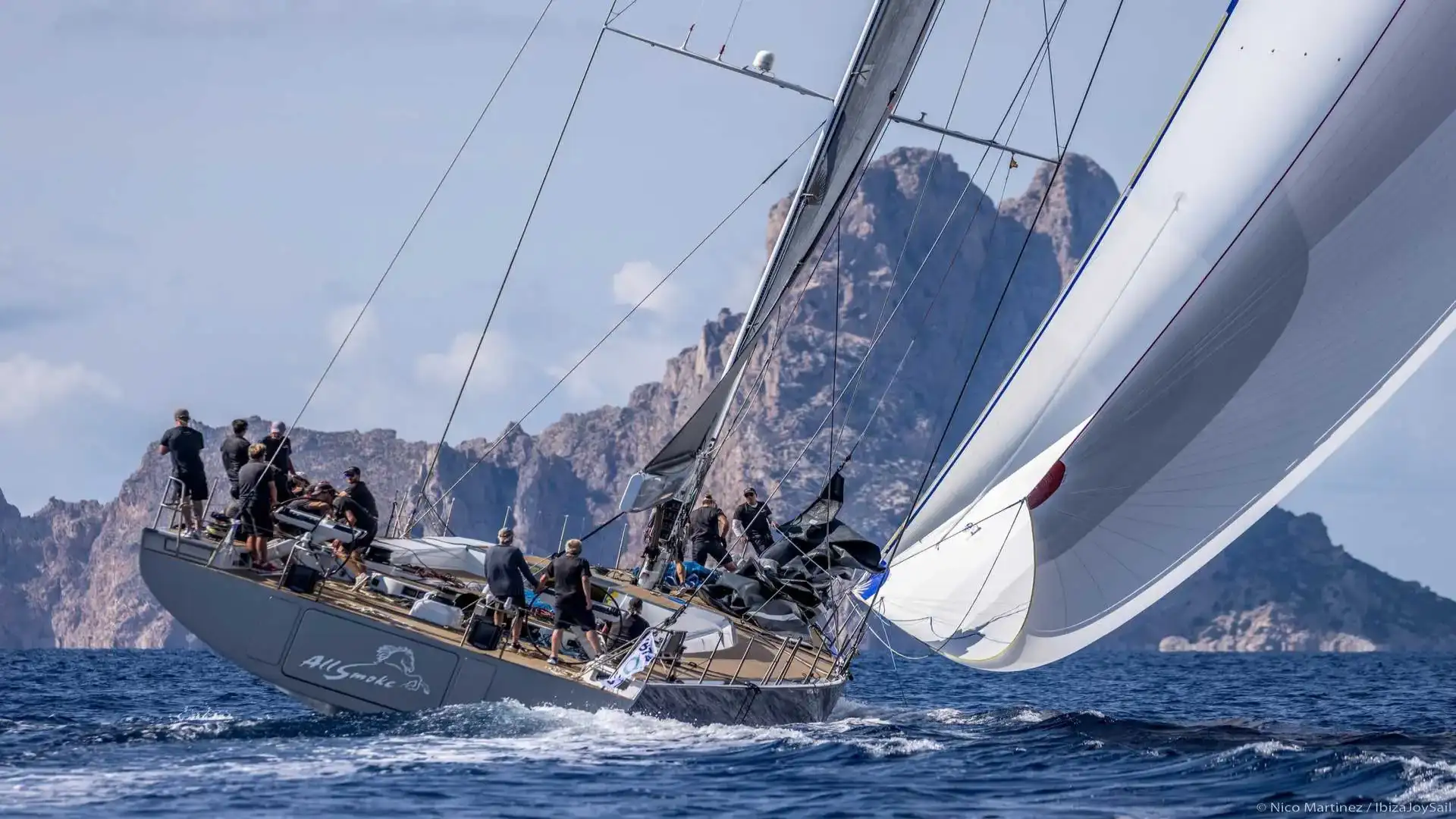 La partecipazione della Classe J innesca le iscrizioni delle Ibiza JoySails