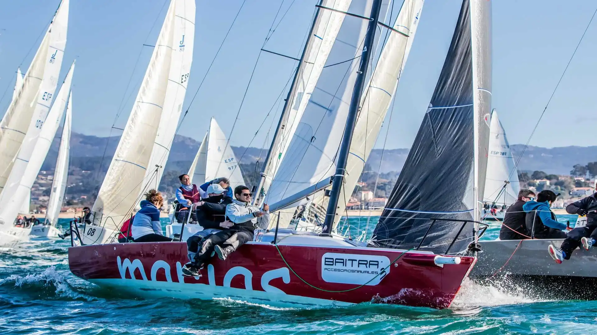 La mancanza di vento a Baiona impedì nuove gare nella J80 Dance League