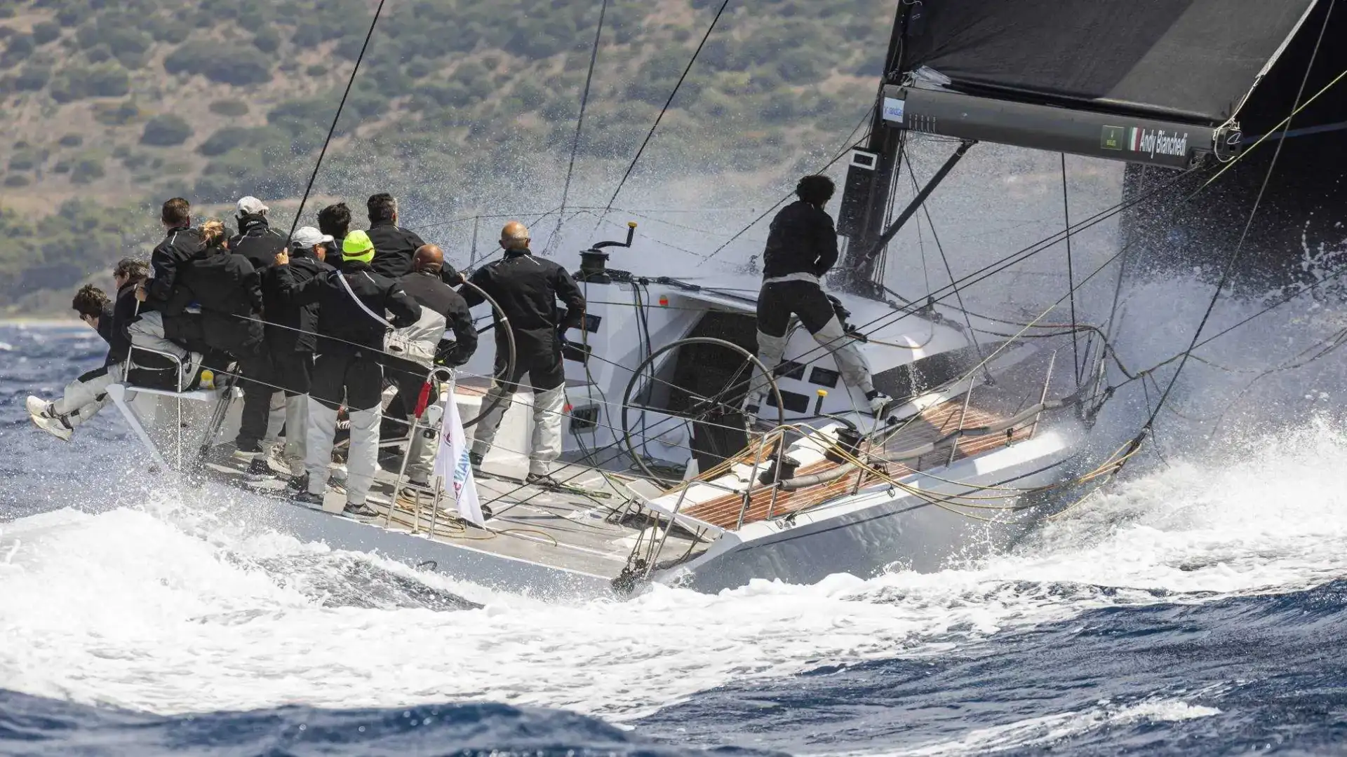 Finisce in Sardegna un'edizione molto competitiva del Swan Sardinia Challenge