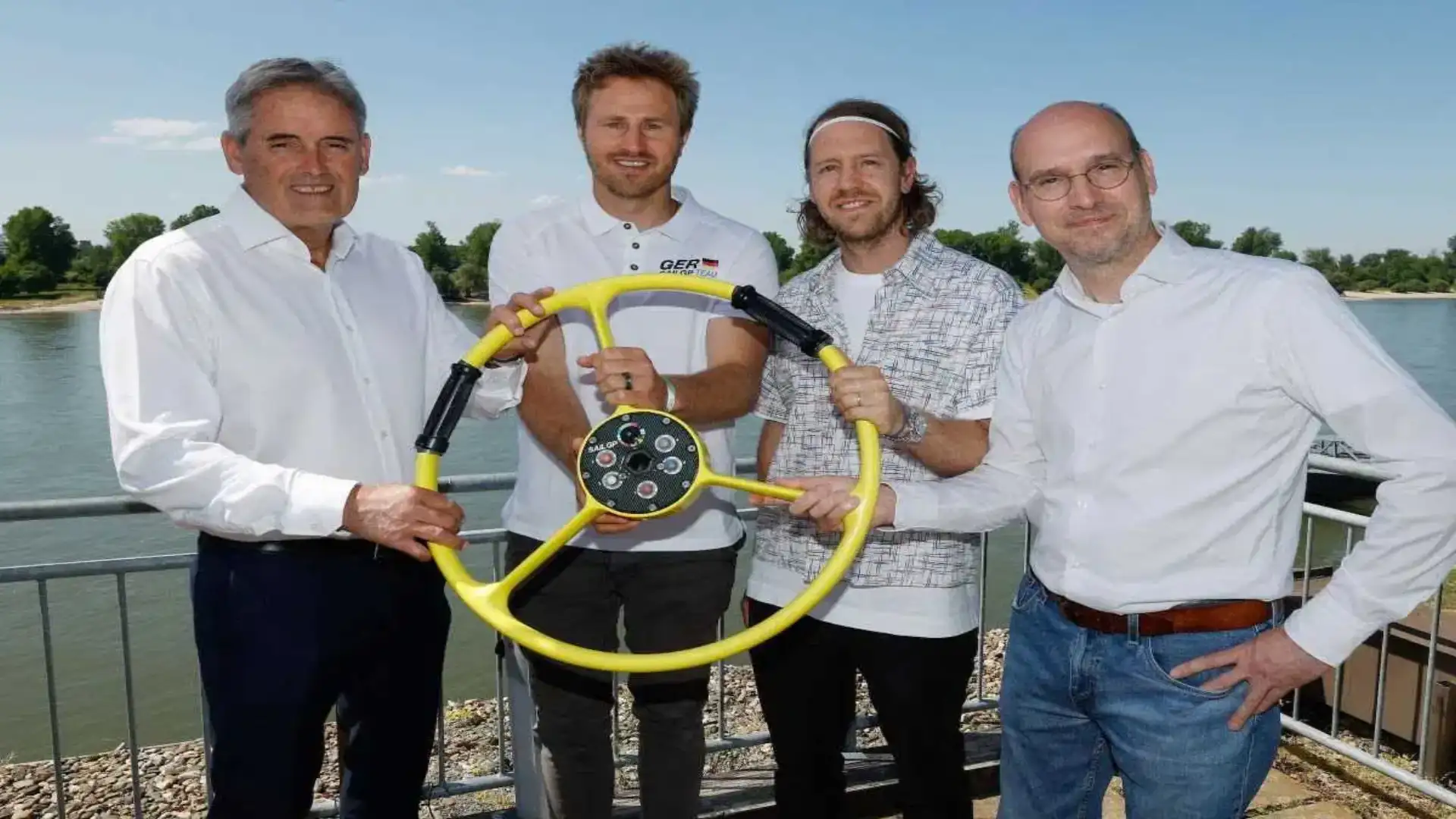 Sebastian Vettel ed Erik Heil presentano il primo team tedesco SailGP