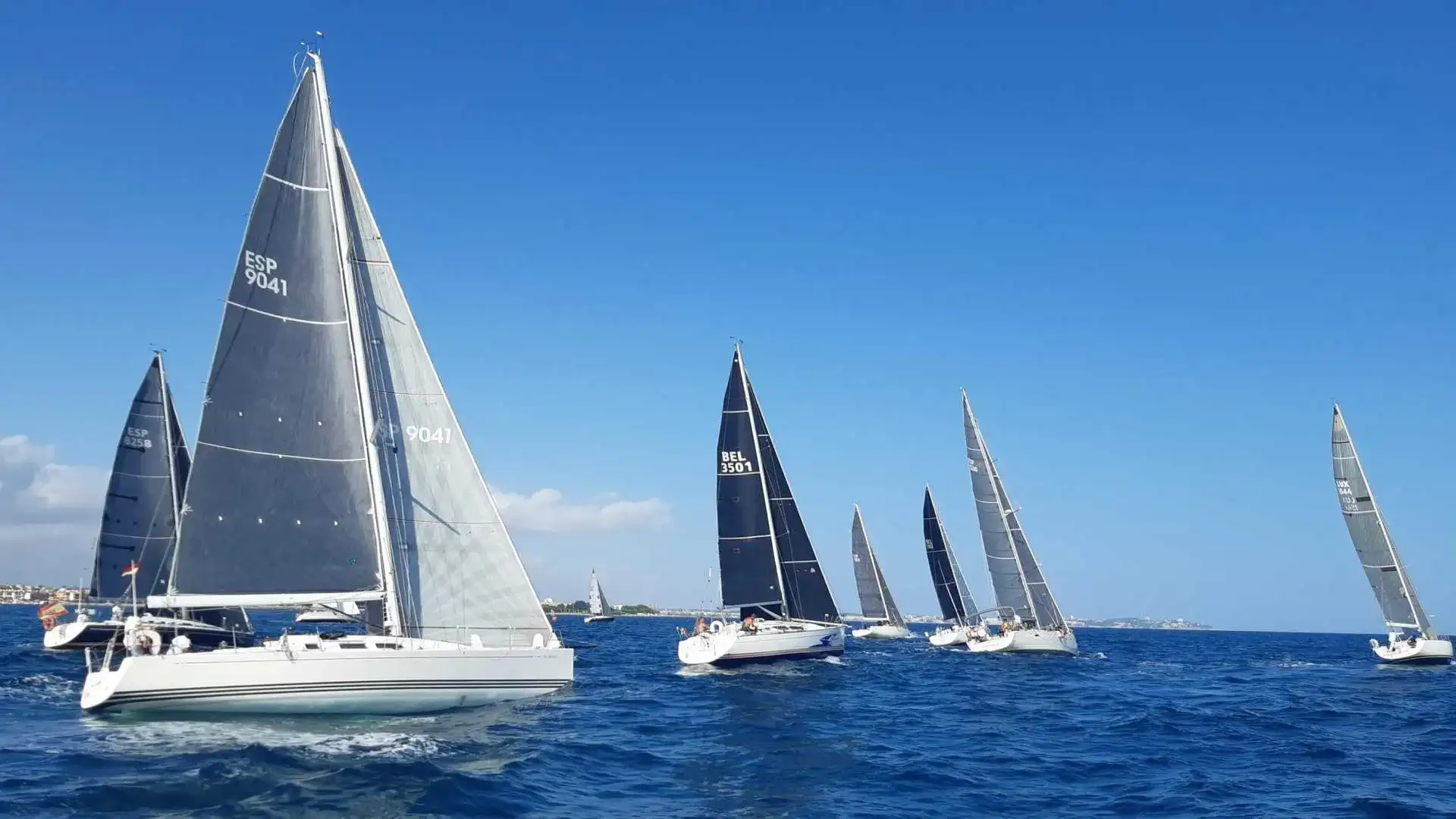 Vent de Dalt Regata in Cambrils valida A1 e A2 per Campionat Catalunya