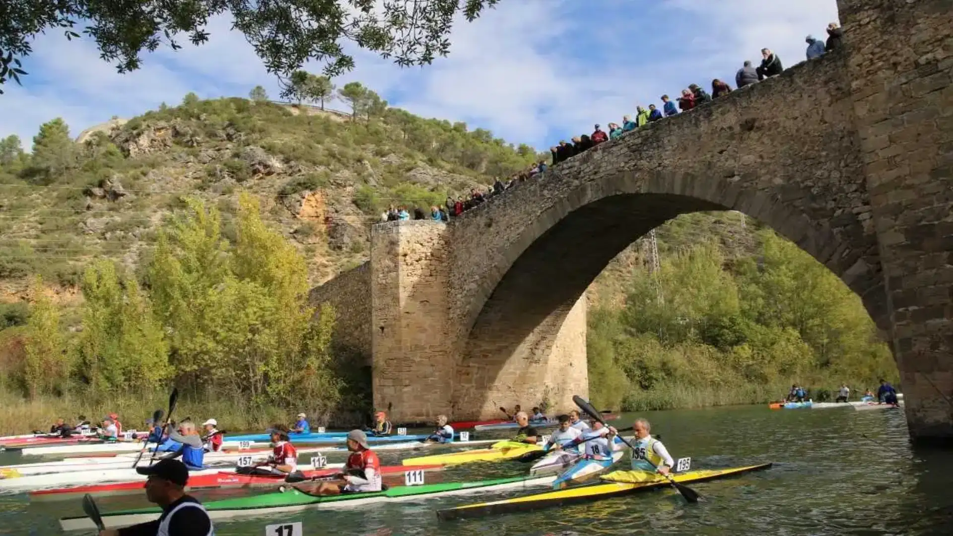 Per Piragüismo Aranjuez il Trofeo del Ponte romanico di Auñón-Sacedón a Guadalajara