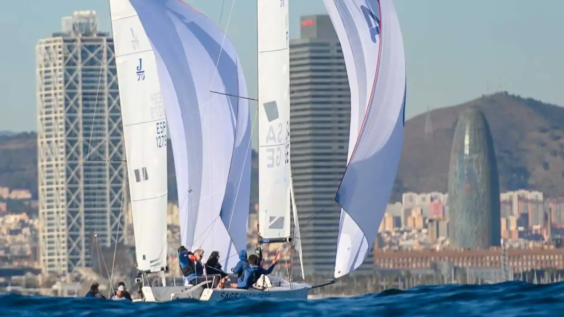 De regatas por Barcelona, Torrevieja, Valencia, Ibiza y Alicante