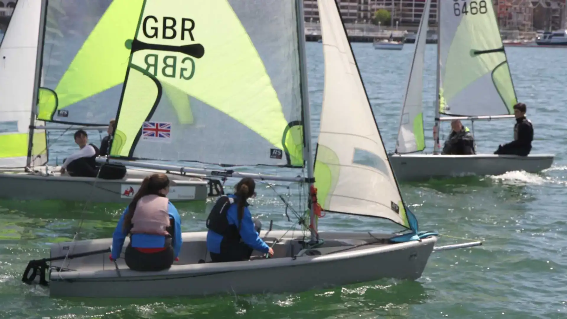 Un sacco di vento nel penultimo atto del Trofeo Erecacho - Say Languages