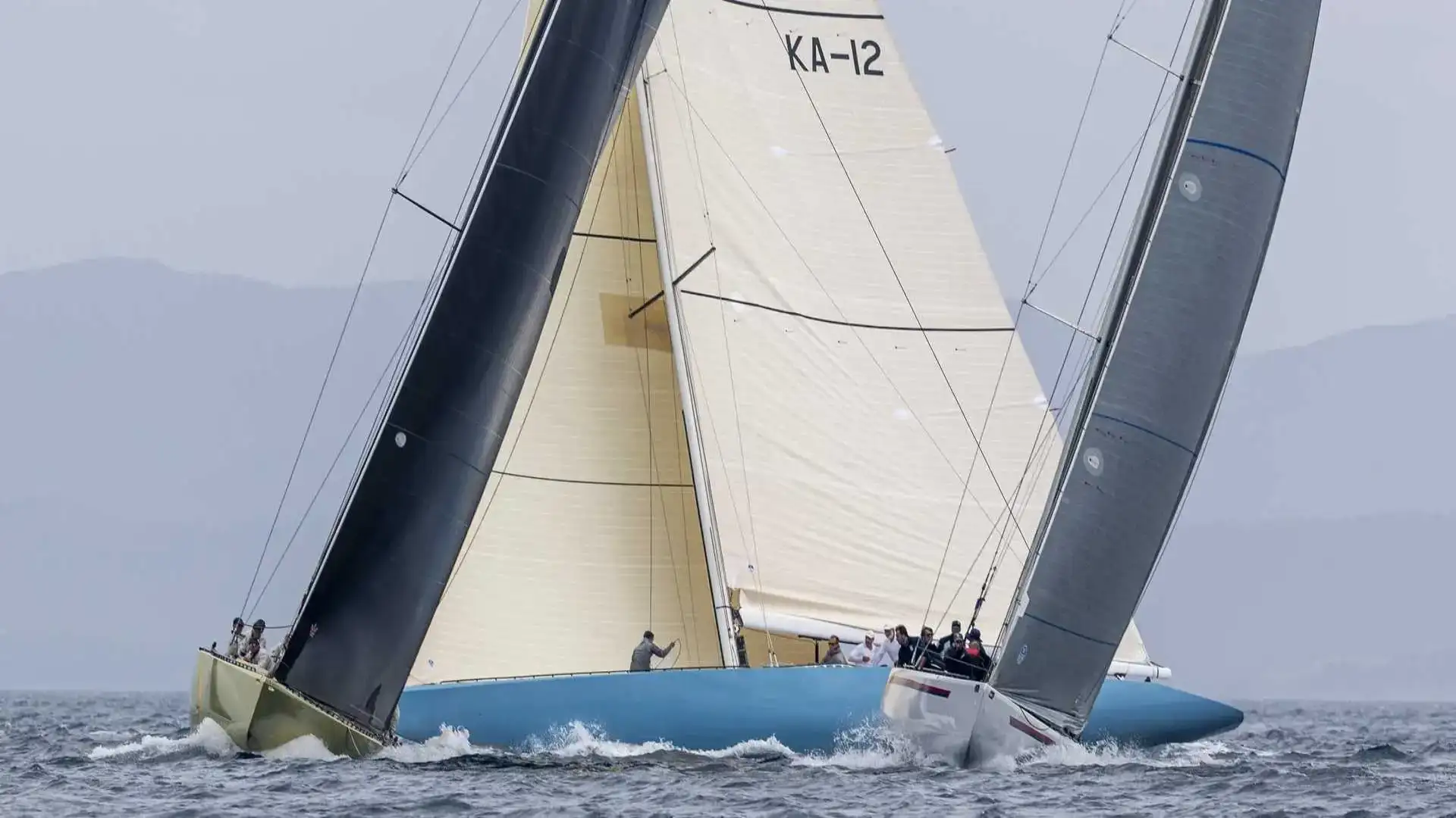 De regatas por Porquerolles, Palma, Barcelona, Mahón, Santander, Gijón
