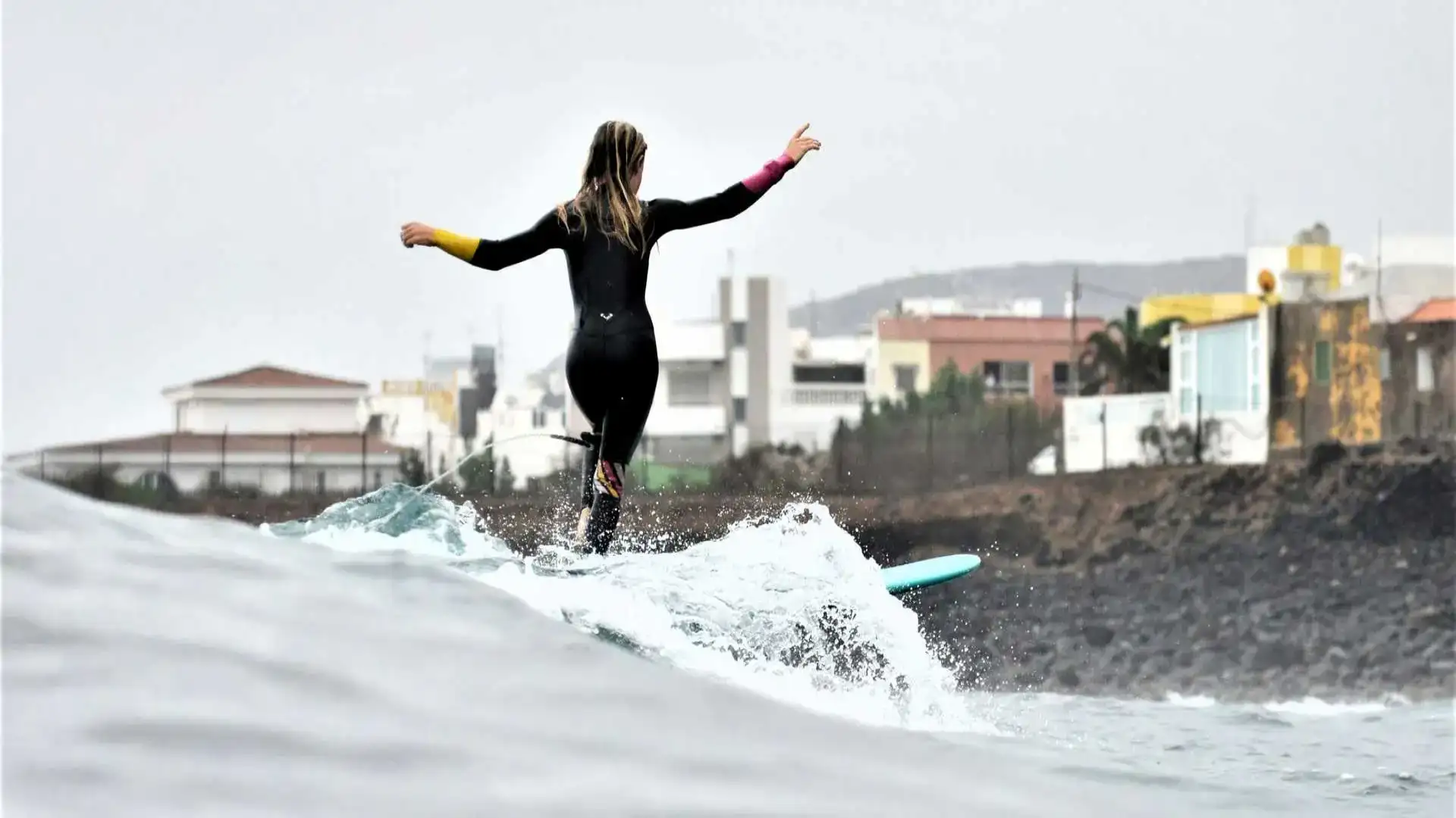 Arucas apresenta o Campeonato Nacional de Longboard