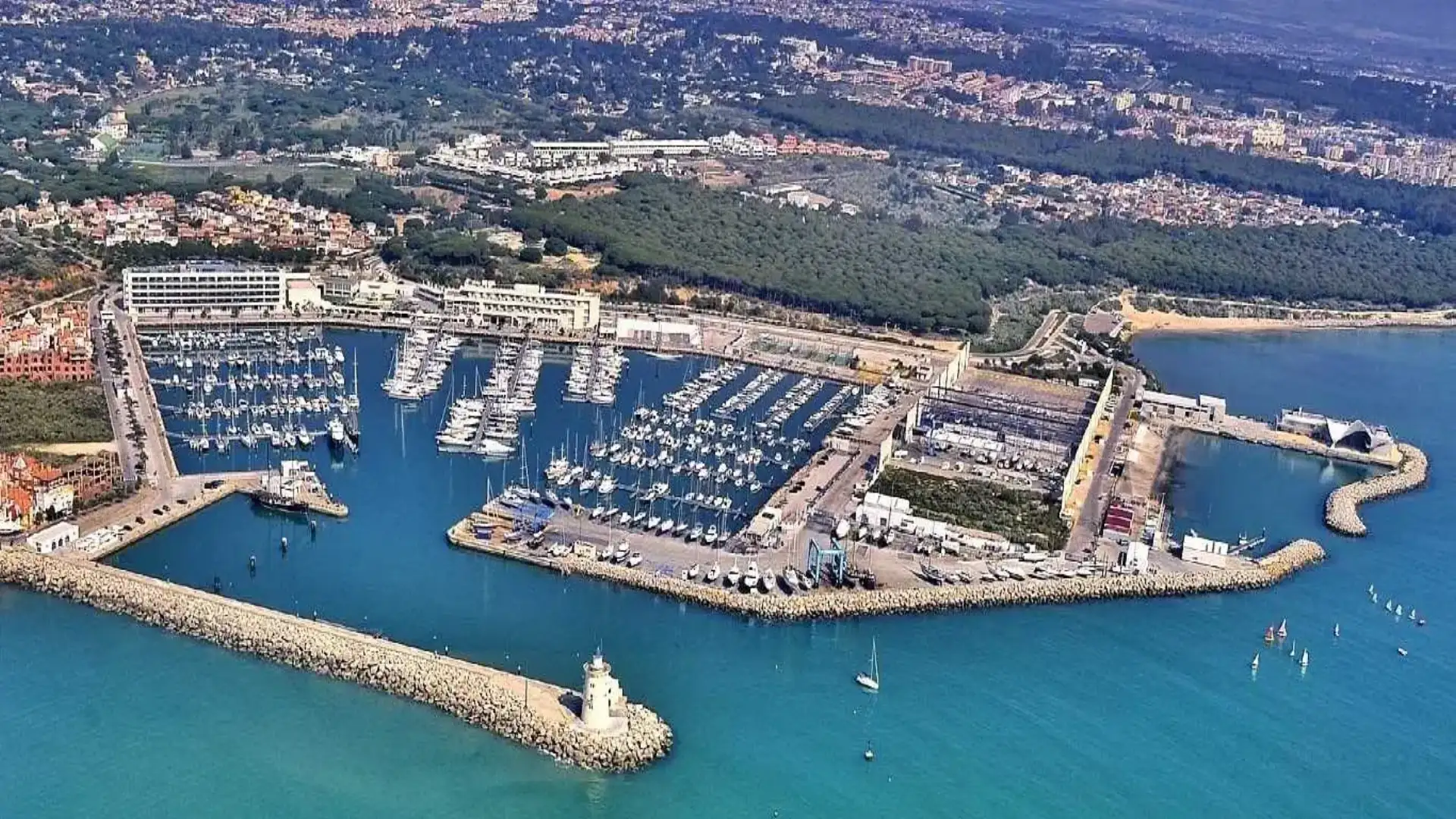 Marinas de Espanha celebra as mudanças nas prorrogações de concessões